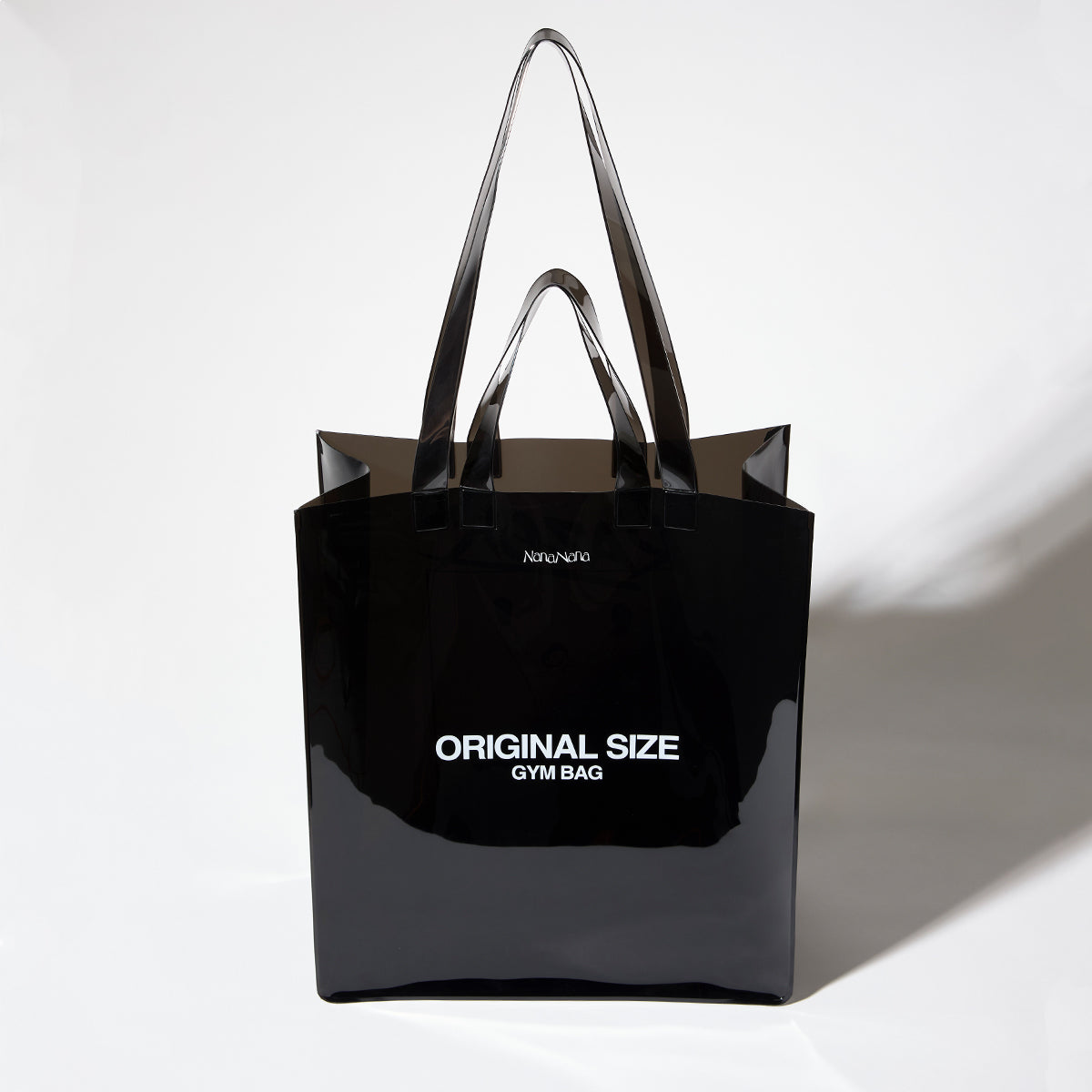 RAZOR × nana nana GYM BAG Drawing by Tadanobu Asano