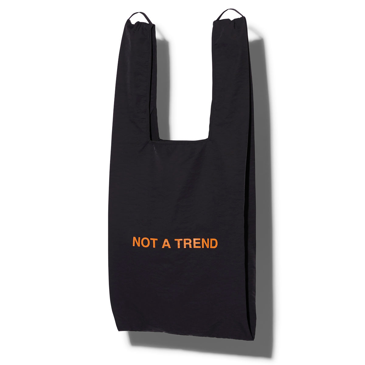 PAS UNE TENDANCE (A3)